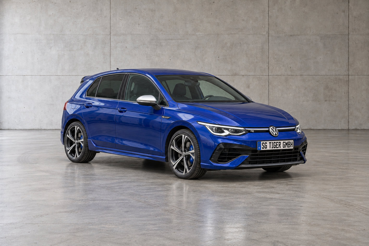 Volkswagen Golf R, schräg von vorne