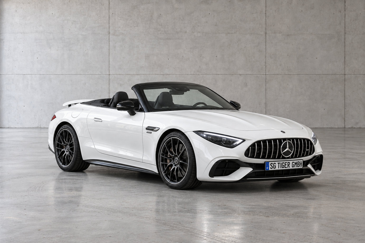 Mercedes-AMG SL 43 Roadster, schräg von vorne